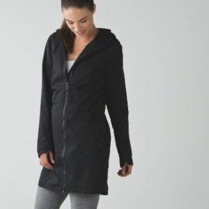 Lululemon Definitely Raining Jacket *Black Size 8
